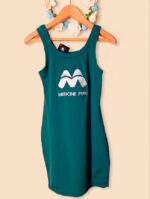 Uniforme para Anfitriona con Logo Bordado